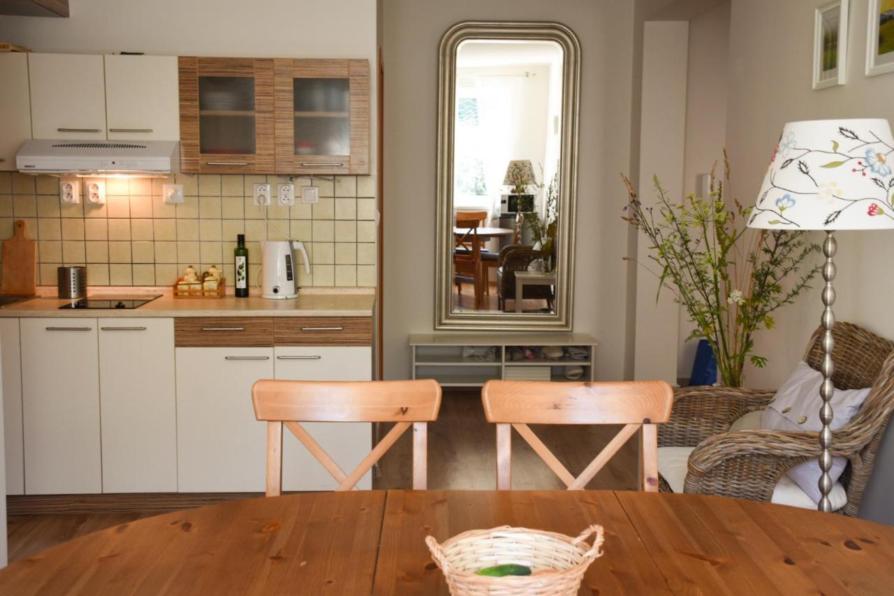 Stylovy Apartman V Srdci Donovalov 도노발리 외부 사진