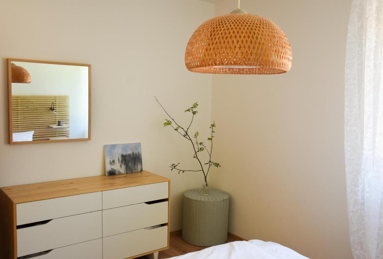 Stylovy Apartman V Srdci Donovalov 도노발리 외부 사진